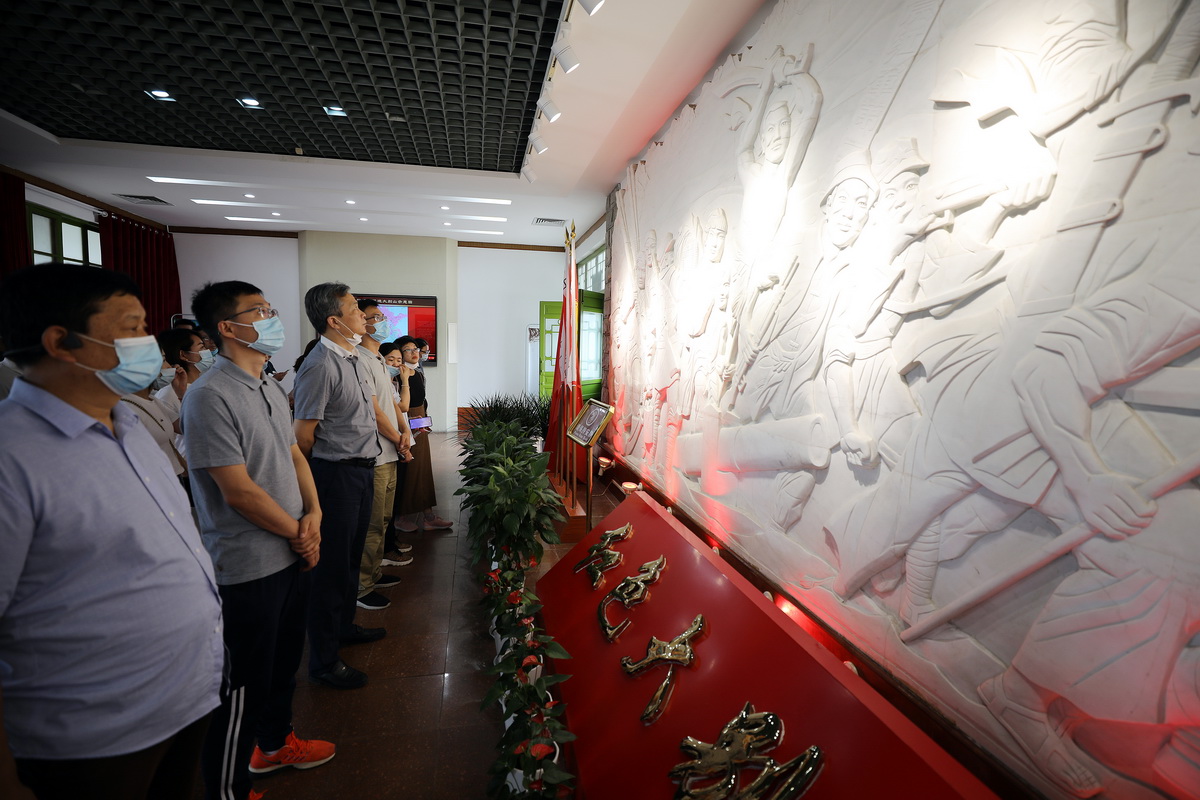 不忘初心 牢記使命｜德泓咨詢黨支部成立暨新縣大別山紅色文化之旅紀(jì)實