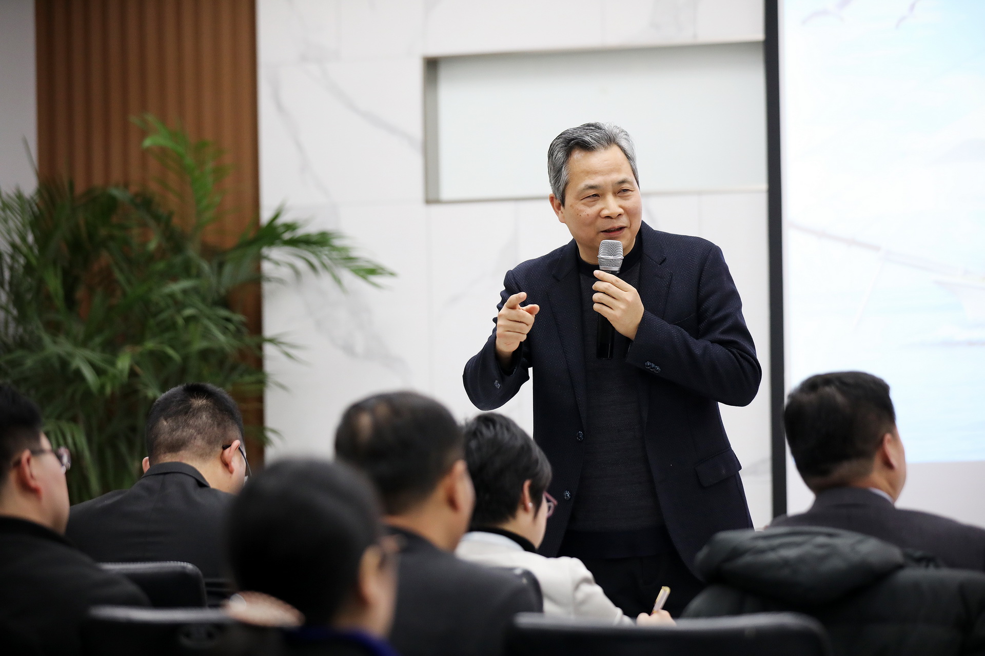 人勤春來(lái)早，奮斗正當(dāng)時(shí)丨2022年德泓目標(biāo)責(zé)任書簽訂暨動(dòng)員大會(huì)圓滿落幕