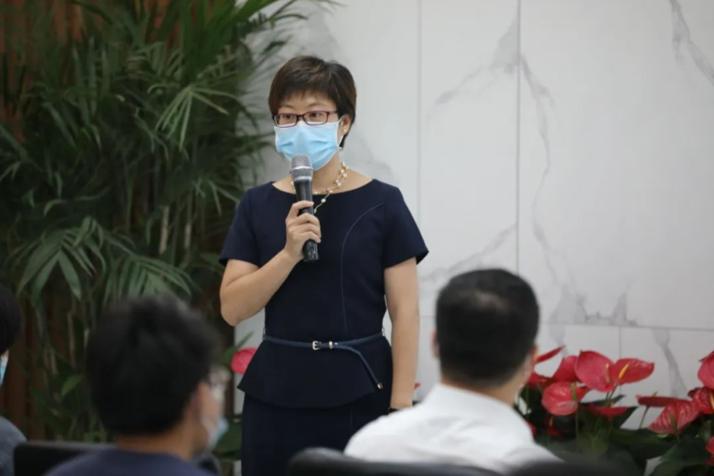 德泓咨詢第五期百日成長計劃《中庸》學(xué)習(xí)啟動大會圓滿舉行