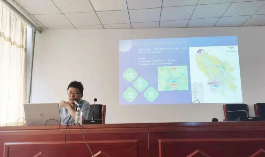 公司要聞｜高曉兵 劉校鋒所長受邀為武陟縣中嘉投資運營集團開展銀行融資與鄉(xiāng)村振興的專題培訓