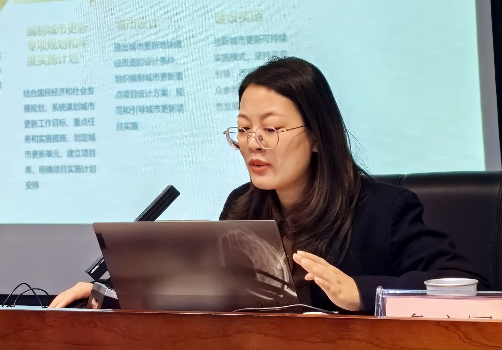 公司要聞 | 走進平頂山！德泓咨詢專家受邀赴平頂山市做城市更新專題培訓(xùn)